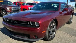2017 Dodge Challenger SXT Plus