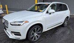 2024 Volvo XC90 Recharge T8 Ultimate Bright Theme 7P