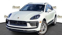 2023 Porsche Macan T