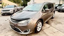 2017 Chrysler Pacifica Touring Plus