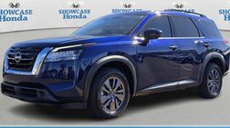 2022 Nissan Pathfinder SV