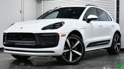 2025 Porsche Macan T