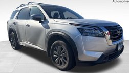 2025 Nissan Pathfinder SV