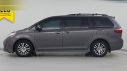 2020 Toyota Sienna XLE