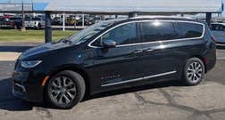 2023 Chrysler Pacifica Hybrid Pinnacle