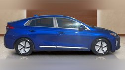 2022 Hyundai Ioniq Hybrid SE