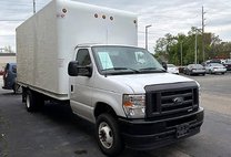 2024 Ford E-Series E-450 SD