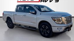 2022 Nissan Titan Platinum Reserve