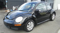 2010 Volkswagen New Beetle Base
