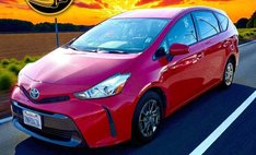 2016 Toyota Prius v Two