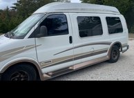 2000 Chevrolet Express Cargo Van w/YF7