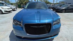 2023 Chrysler 300 Touring