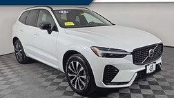 2023 Volvo XC60 B5 Plus Dark Theme