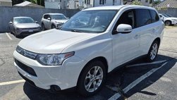 2014 Mitsubishi Outlander SE