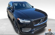 2022 Volvo XC90 T5 Momentum