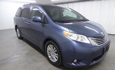 2015 Toyota Sienna XLE 8-Passenger