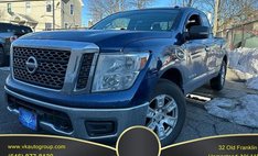 2017 Nissan Titan SV