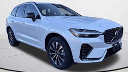 2025 Volvo XC60 B5 Core Dark Theme