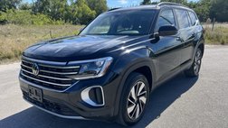 2025 Volkswagen Atlas SE