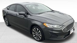 2020 Ford Fusion SE