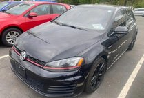 2017 Volkswagen Golf GTI Sport