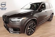 2023 Volvo XC90 Recharge T8 Plus Dark Theme
