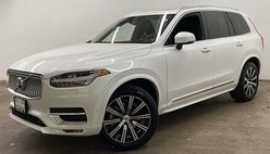 2022 Volvo XC90 T6 Inscription 6-Passenger