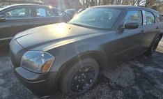 2006 Dodge Magnum SE