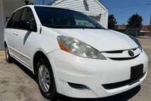 2006 Toyota Sienna LE