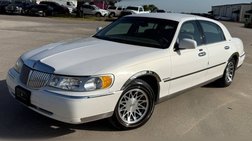 2000 Lincoln Town Car Signature