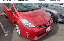 2013 Toyota Prius v Five