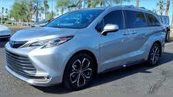 2025 Toyota Sienna Platinum 7-Passenger