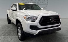 2023 Toyota Tacoma SR V6