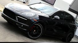 2013 Porsche Cayenne GTS