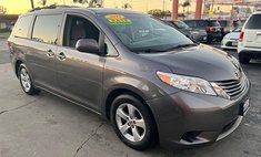 2015 Toyota Sienna LE