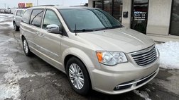 2013 Chrysler Town and Country Touring-L