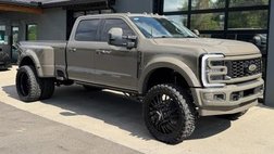 2026 Ford F-450 Super Duty Platinum