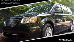 2015 Chrysler Town and Country Touring-L
