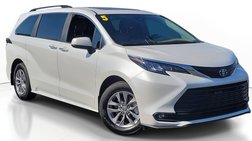 2025 Toyota Sienna XLE