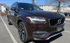 2018 Volvo XC90 T6 Momentum