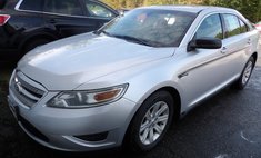 2011 Ford Taurus SE