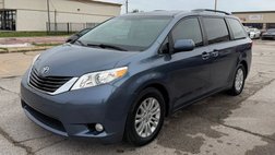 2017 Toyota Sienna XLE