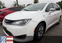 2018 Chrysler Pacifica Hybrid Limited