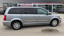 2013 Chrysler Town and Country Touring