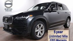 2022 Volvo XC90 T6 Momentum 7-Passenger