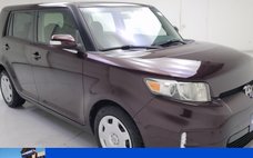2014 Scion xB Base