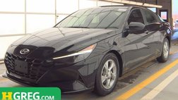 2022 Hyundai Elantra SE