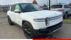 2023 Rivian R1S Adventure