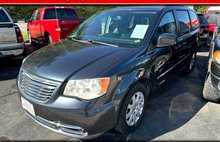 2014 Chrysler Town and Country Touring