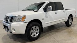2004 Nissan Titan LE